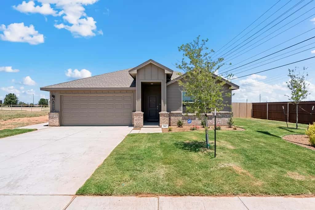 Faculty Row Detached in Abilene, Texas, Usa preconstruction