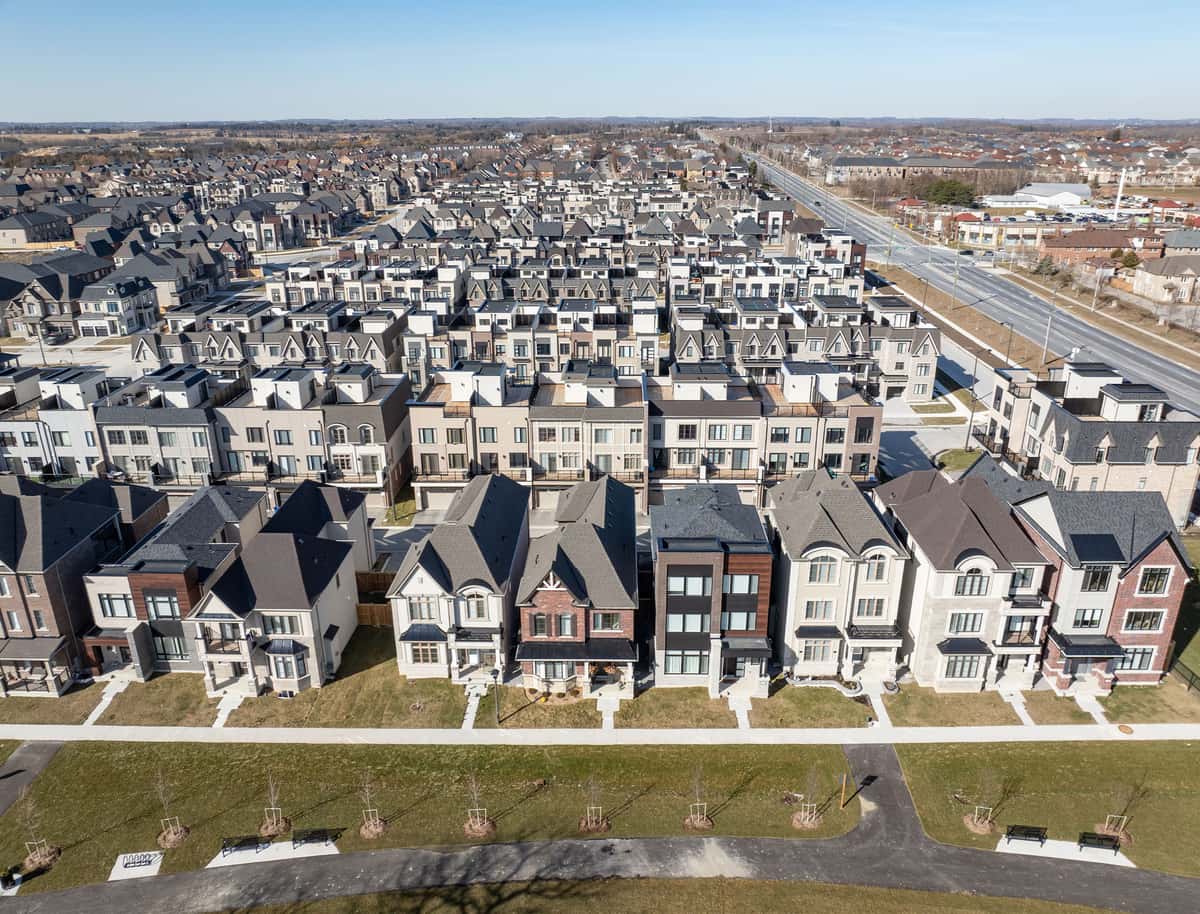 Union Village Townhouse in Markham, Ontario, Canada 3 to 5 bedroom preconstruction