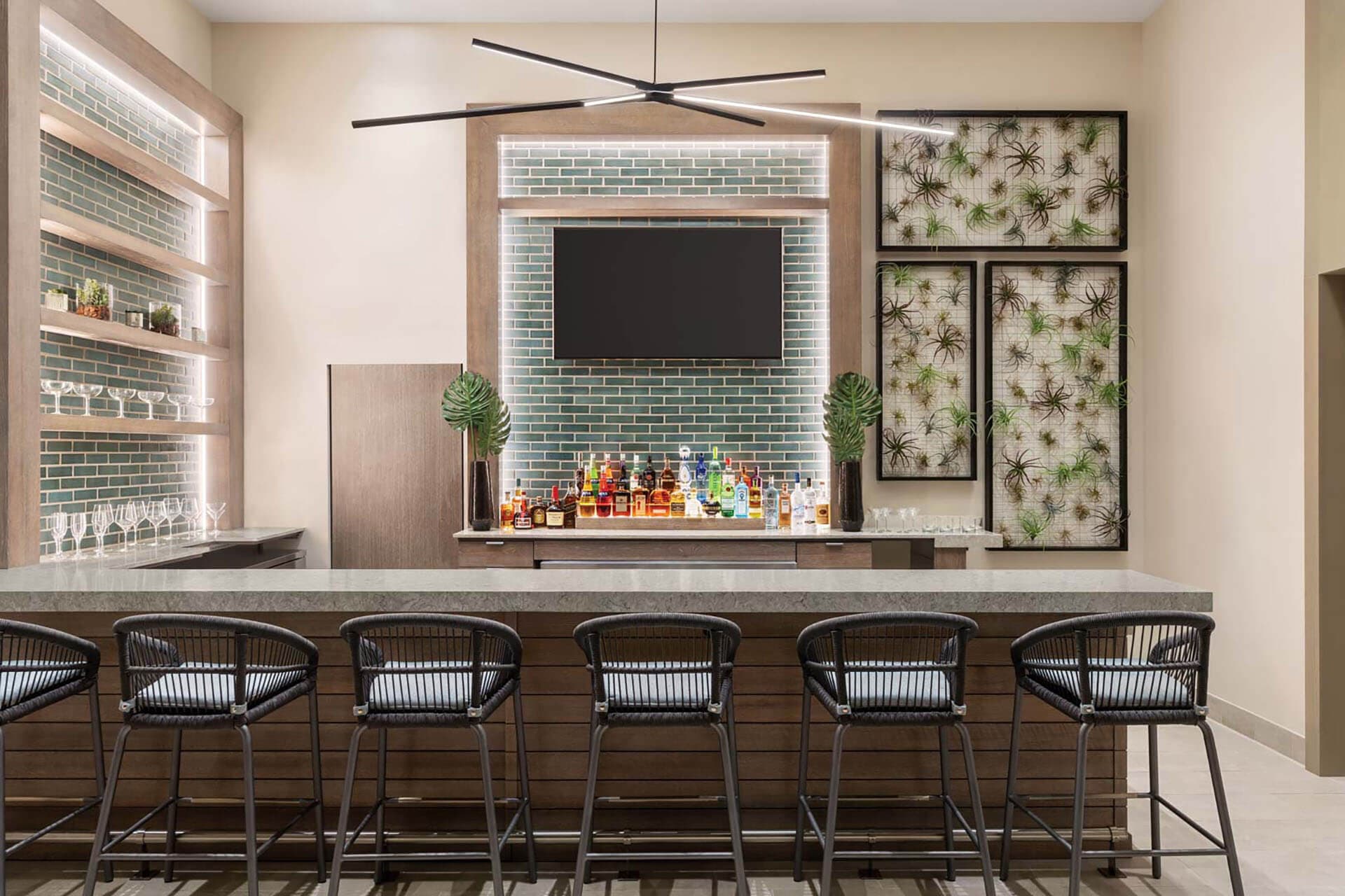 HYDE Beach House - 1707398410019 dine 01