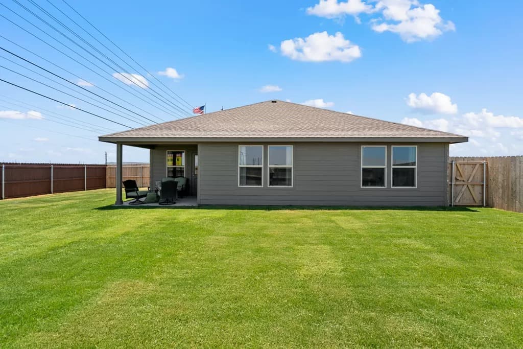 Faculty Row - 1707810677799 2b21762b5779bb8782cf26d28f1d05ad