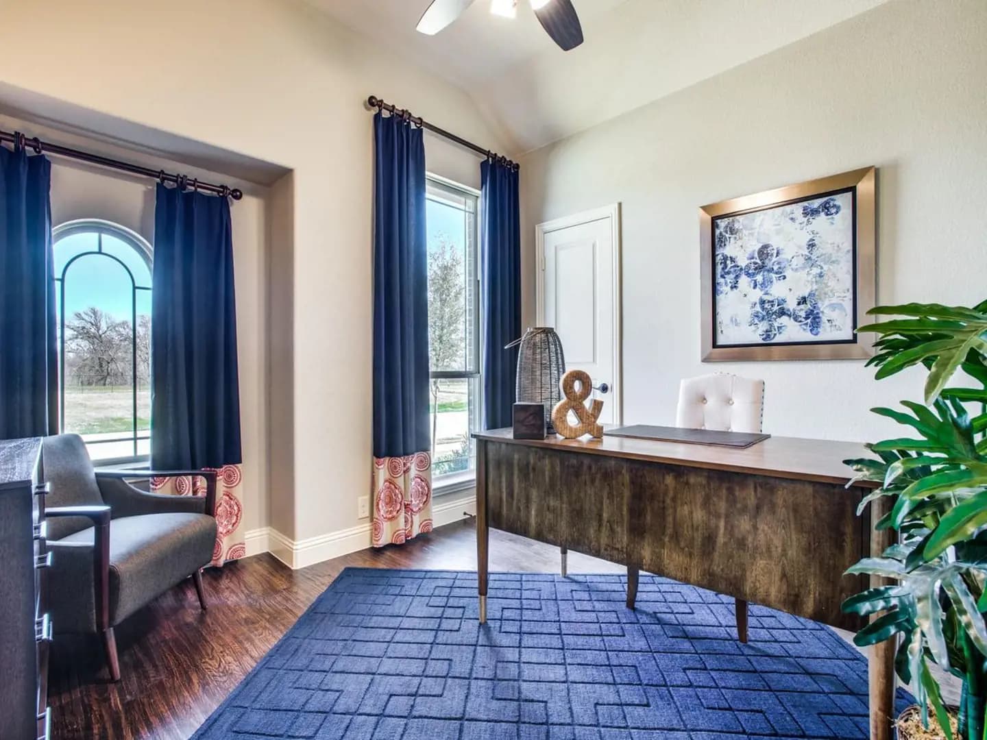 Eagle Glen - 1708070951558 2020 01 20 09 43 45 37075869 190807