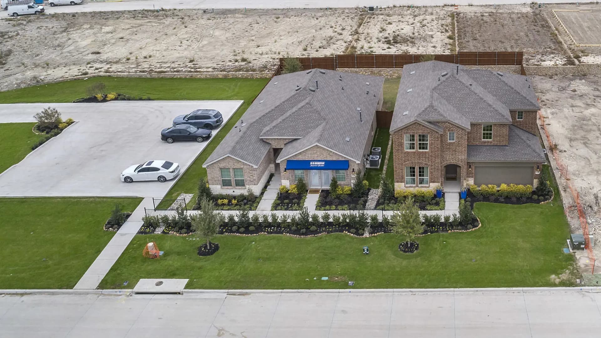 The Woods at Lindsey Place - 1709107060392 2023 12 10 03 57 37 2023 12 10 03 57 02 950 2144 hampton 2975 e floorplan aerial view v5 gallery image The Woods at Lindsey Place - 1709107060392 2023 12 10 03 57 37 2023 12 10 03 57 02 950 2144 hampton 2975 e floorplan aerial view v5 gallery image