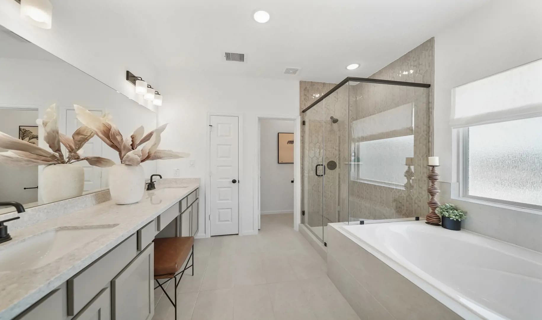 Knoll Court - 1712071137960 2023 08 11 04 13 48 2023 08 11 04 13 48 889 primarybath1 1912 knoll street houston 14 Knoll Court - 1712071137960 2023 08 11 04 13 48 2023 08 11 04 13 48 889 primarybath1 1912 knoll street houston 14