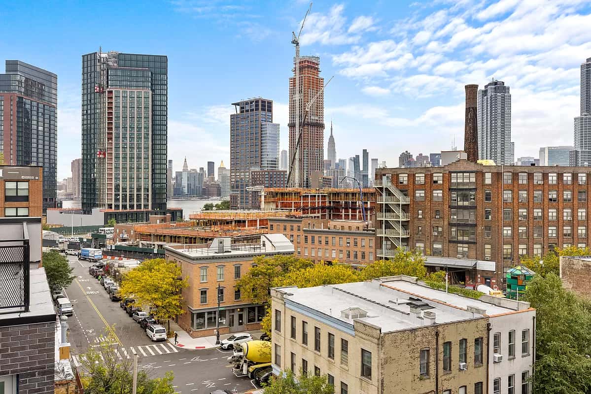 44 Box Street Condo in Brooklyn, New York, Usa preconstruction 44 Box Street Condo in Brooklyn, New York, Usa preconstruction