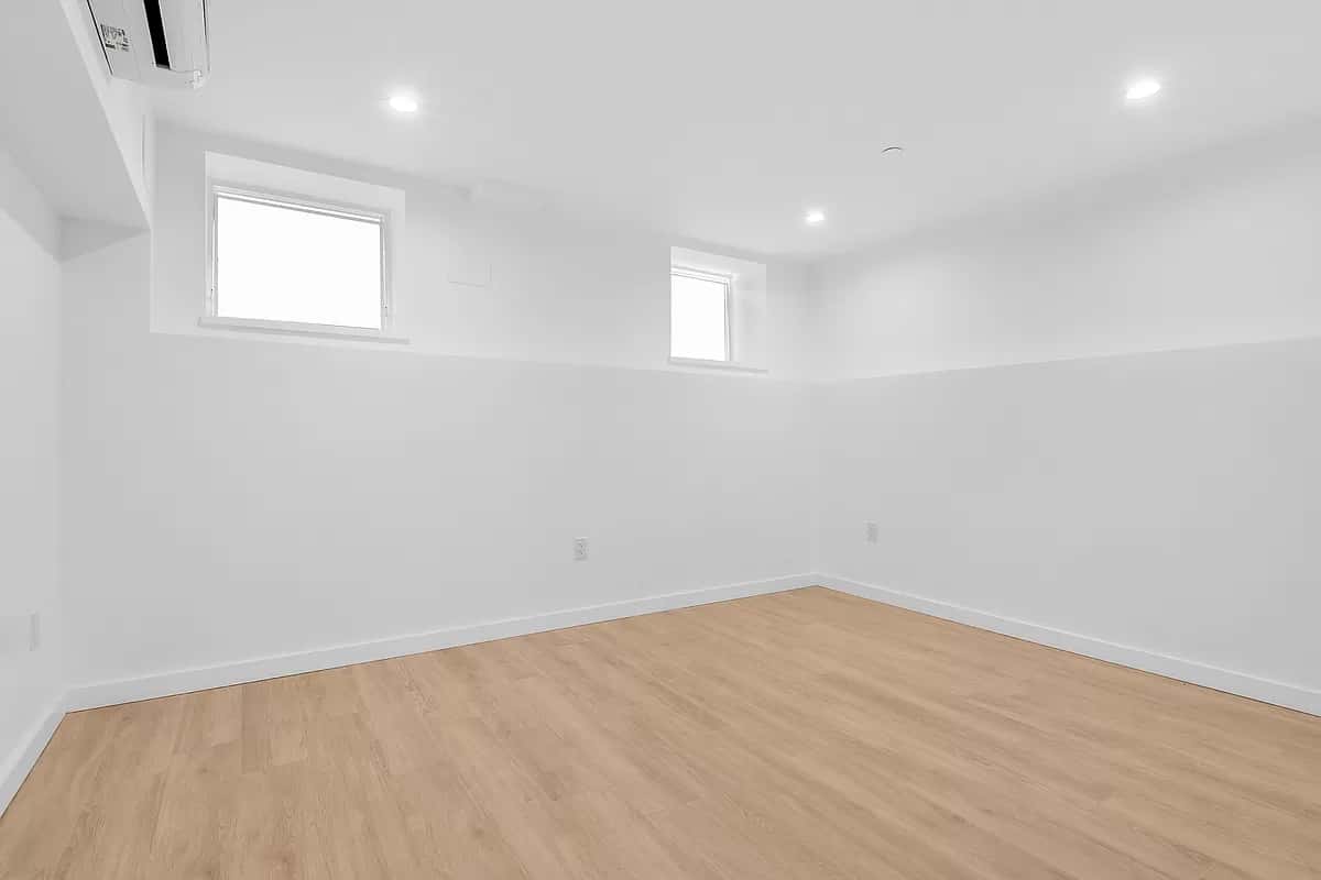 923 Bushwick Avenue Detached in Brooklyn, New York, Usa preconstruction 923 Bushwick Avenue Detached in Brooklyn, New York, Usa preconstruction