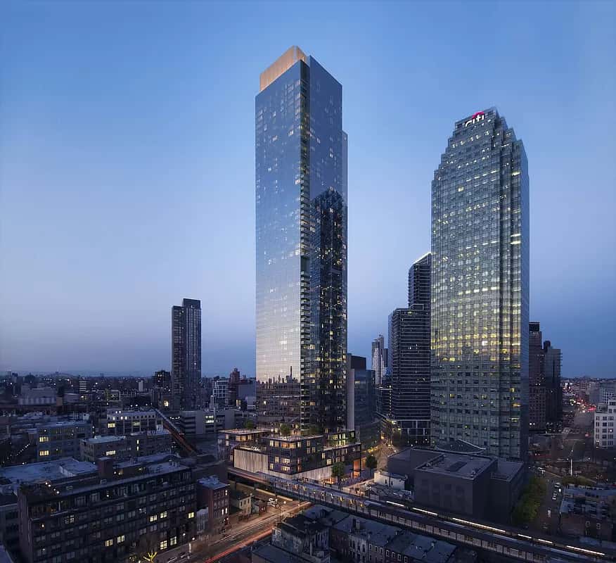 Skyline Tower Condo in Long Island City, New York, Usa preconstruction Skyline Tower Condo in Long Island City, New York, Usa preconstruction