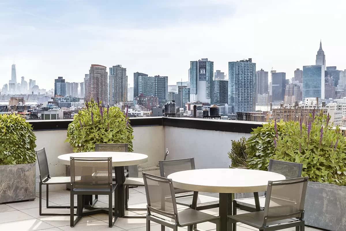 The Independent Condo in Long Island City, New York, Usa preconstruction The Independent Condo in Long Island City, New York, Usa preconstruction