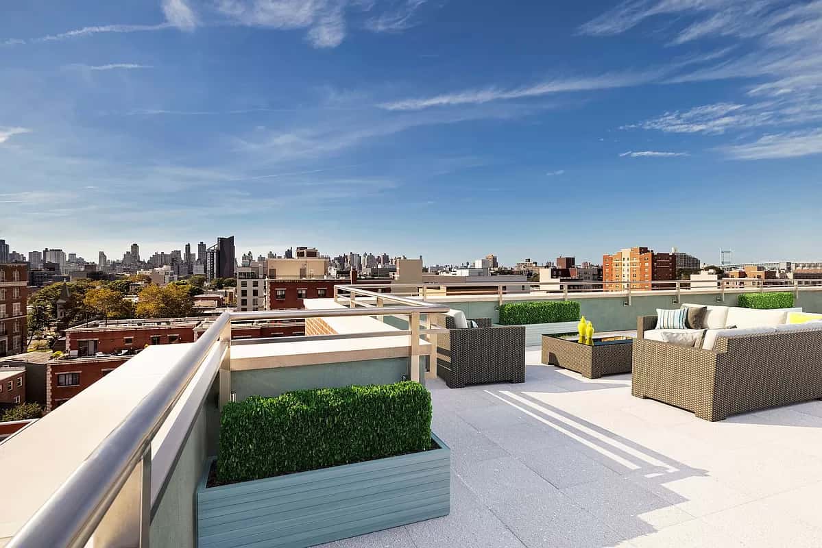 SoFo Tower Condo in Long Island City, New York, Usa preconstruction SoFo Tower Condo in Long Island City, New York, Usa preconstruction