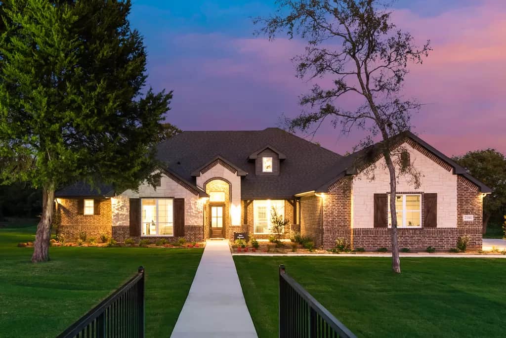 Crystal Springs Estates Detached in Alvarado, Texas, Usa preconstruction Crystal Springs Estates Detached in Alvarado, Texas, Usa preconstruction