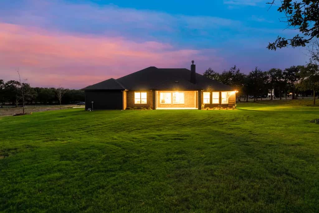 Crystal Springs Estates Detached in Alvarado, Texas, Usa preconstruction Crystal Springs Estates Detached in Alvarado, Texas, Usa preconstruction