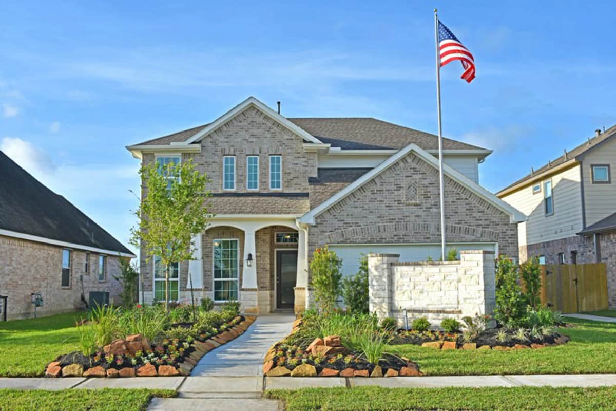 Kendall Lakes Detached in Alvin, Texas, Usa preconstruction Kendall Lakes Detached in Alvin, Texas, Usa preconstruction