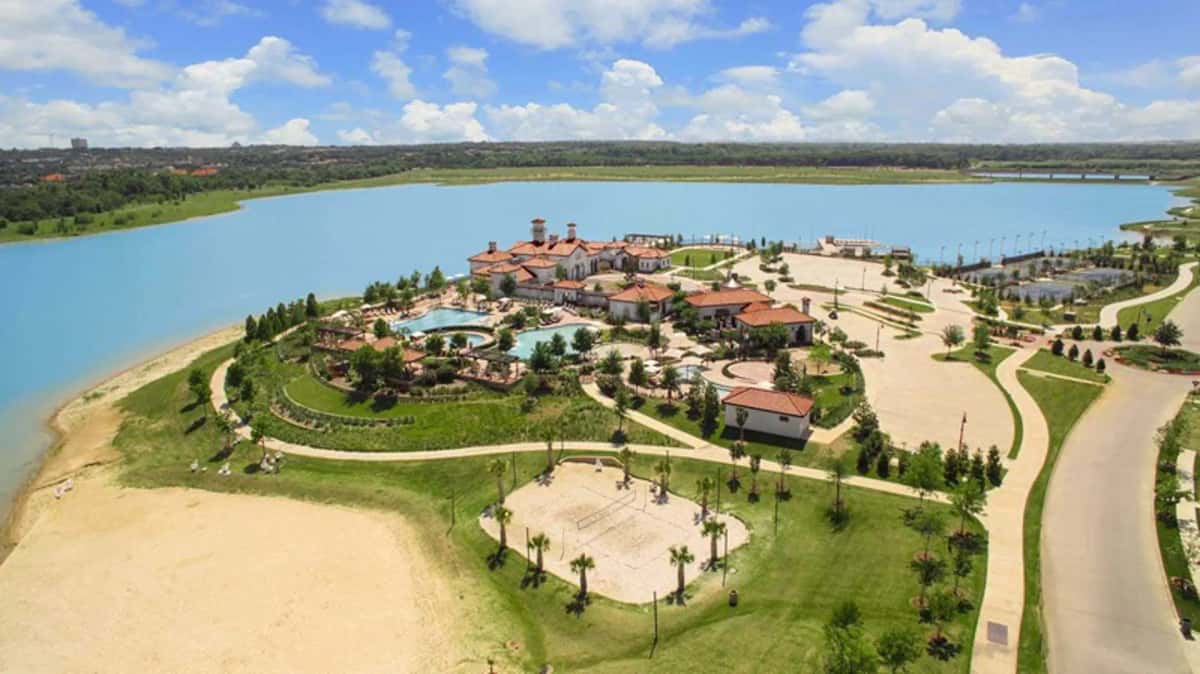 Lakeside at Viridian Manor Series Detached in Euless, Texas, Usa preconstruction Lakeside at Viridian Manor Series Detached in Euless, Texas, Usa preconstruction