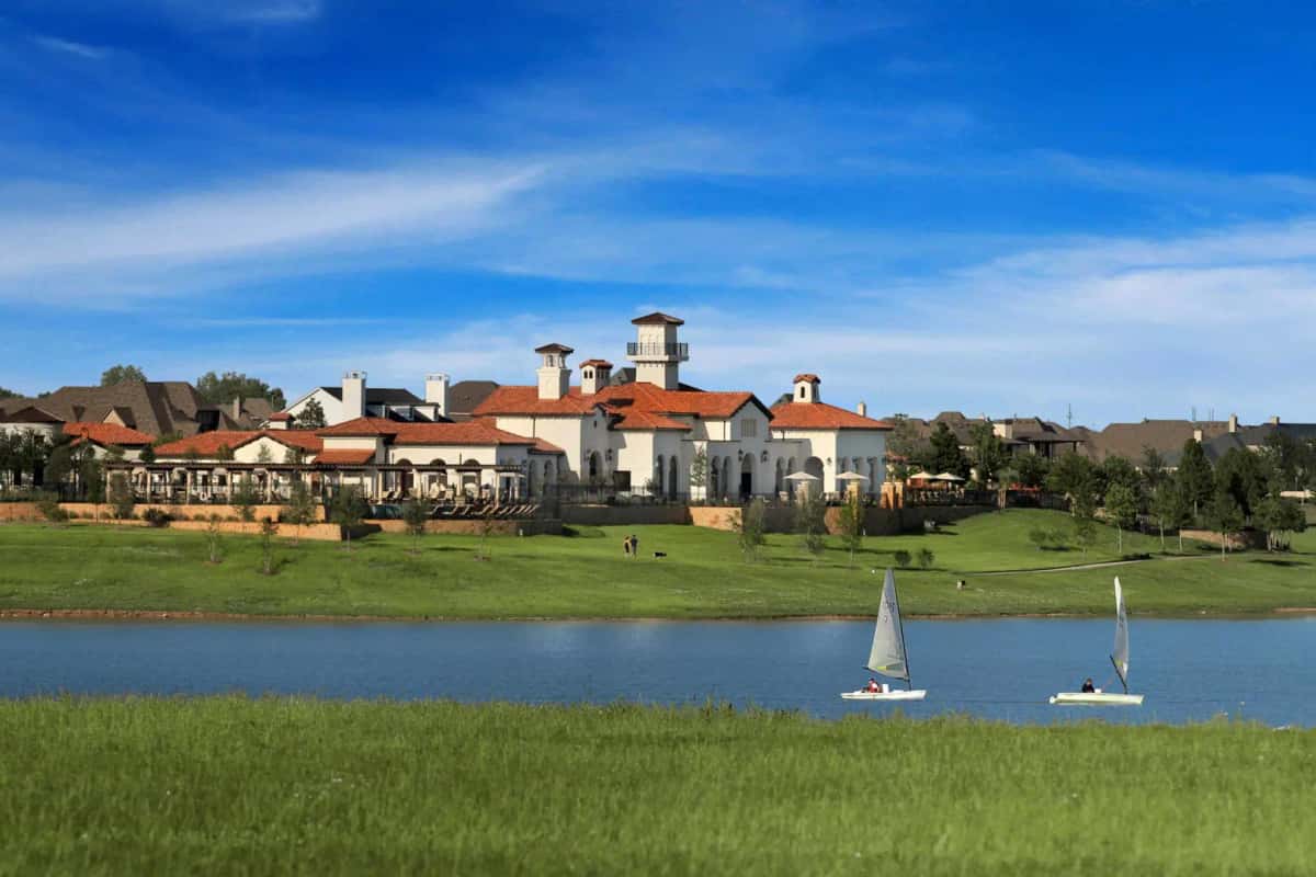 Viridian 65' Detached in Euless, Texas, Usa preconstruction Viridian 65' Detached in Euless, Texas, Usa preconstruction