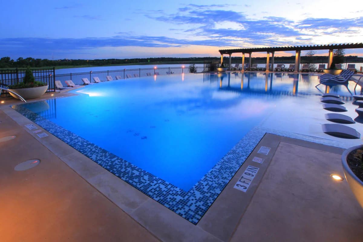 Viridian 65' Detached Euless Texas Usa preconstruction Viridian 65' Detached Euless Texas Usa preconstruction