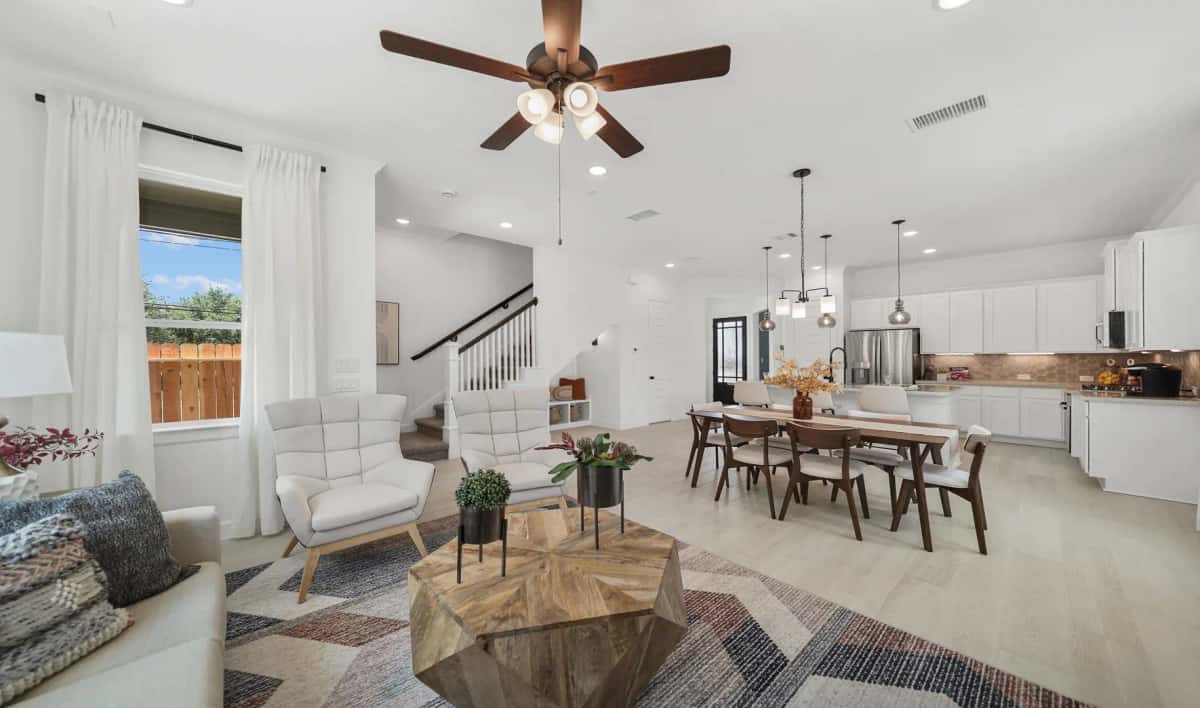 Knoll Court Detached in Houston, Texas, Usa preconstruction Knoll Court Detached in Houston, Texas, Usa preconstruction