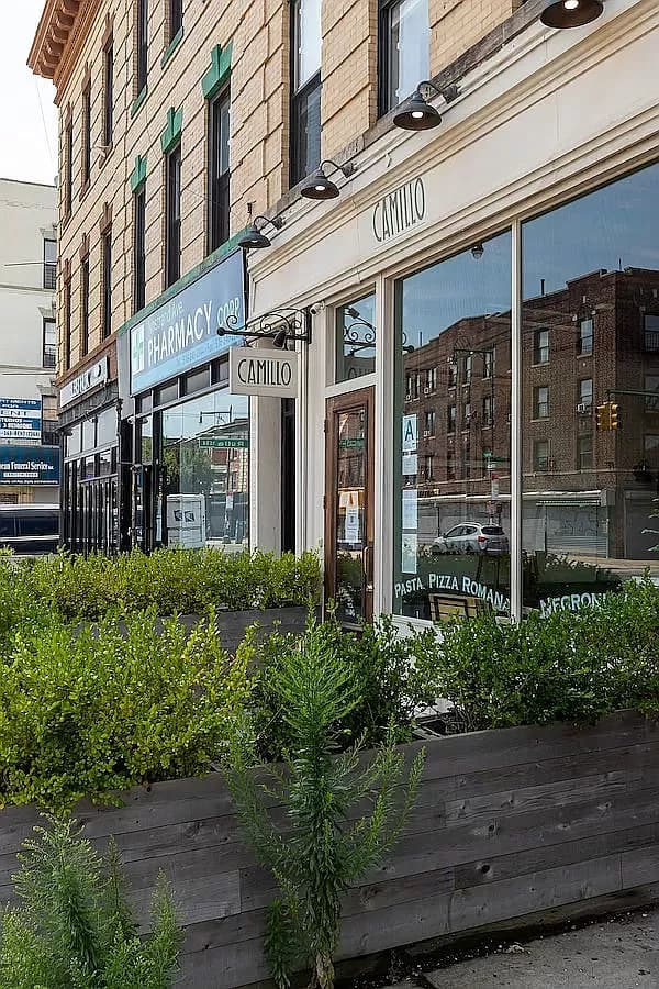 406 Midwood Street