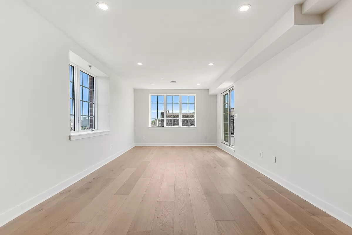 31 22 29th Street Condo Astoria New York Usa preconstruction