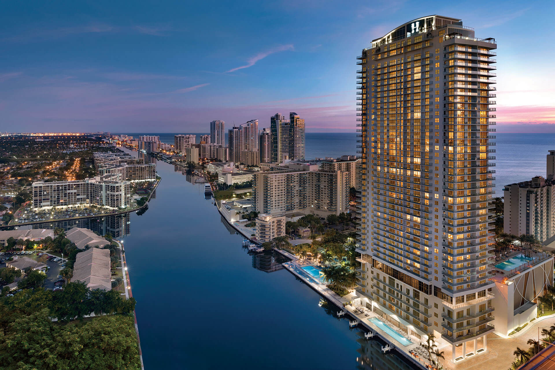 HYDE Beach House Condo Hollywood Florida Usa preconstruction