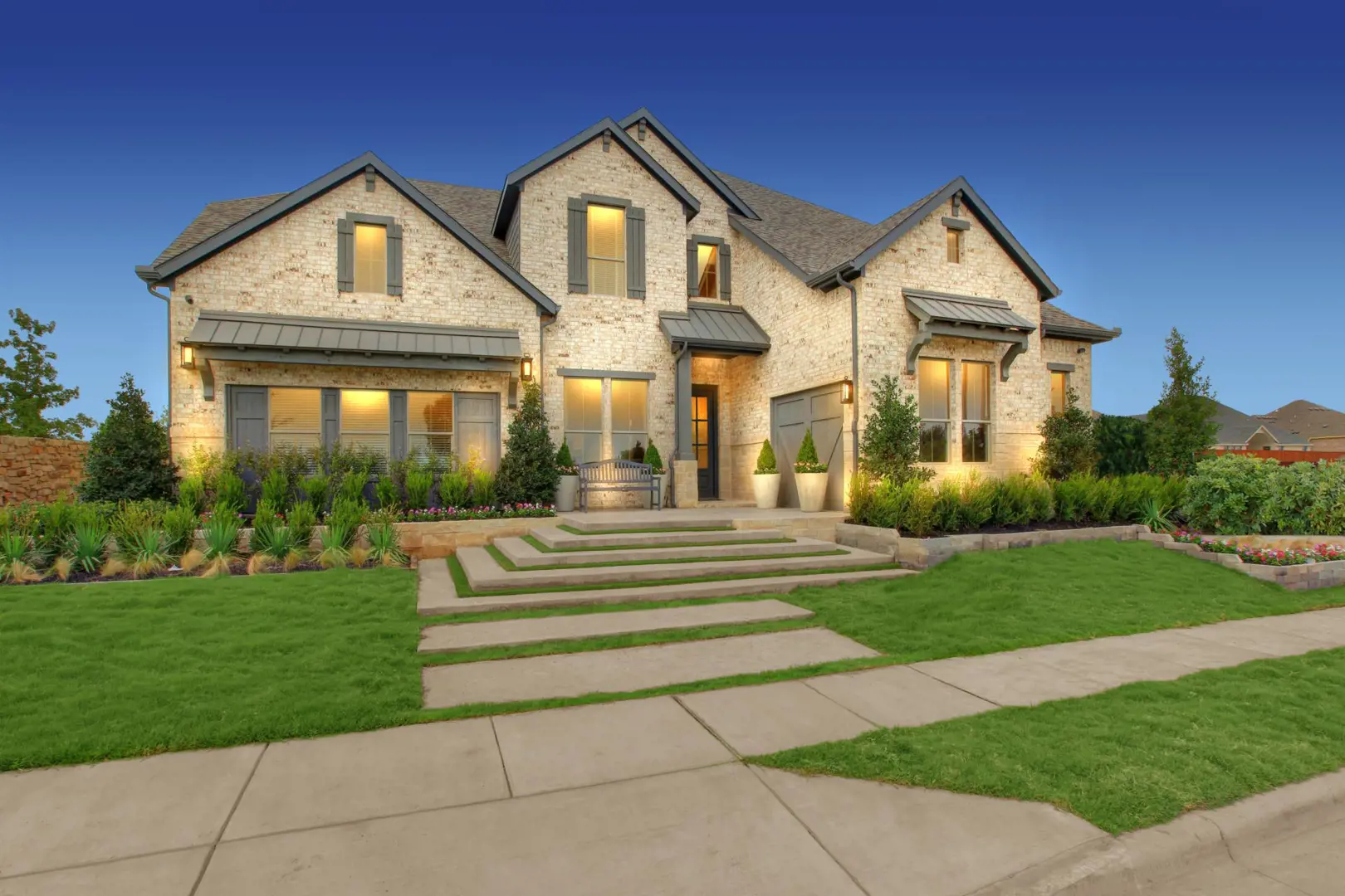 Viridian 75' Detached Euless Texas Usa preconstruction