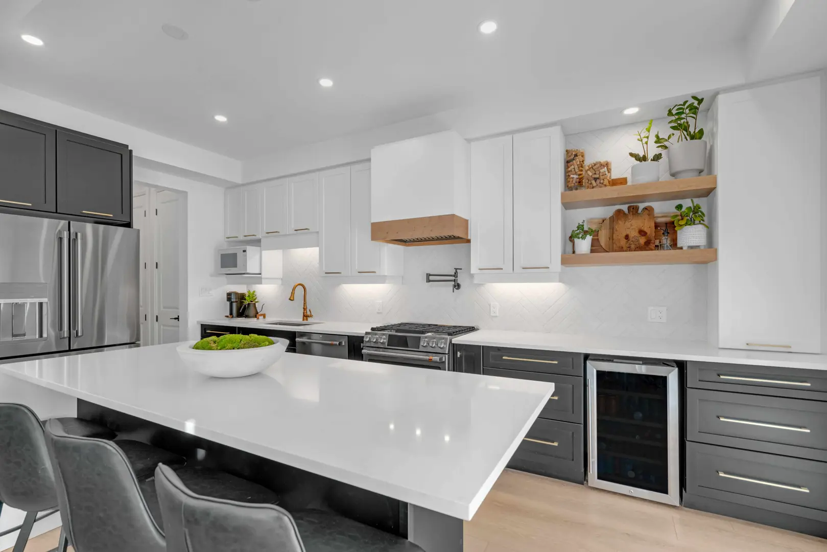 West Creek Townhouse Welland Ontario Canada preconstruction